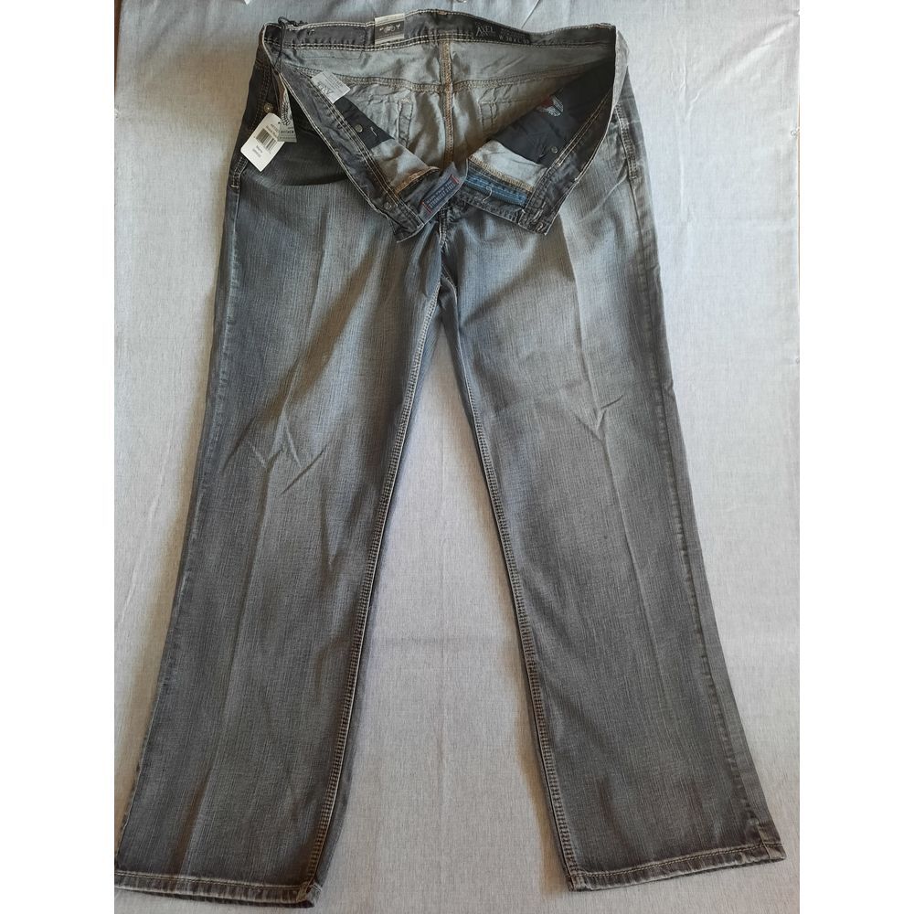 Axel Men 38x32 Relaxed Straight Fit Authentic Denim Jeans Pure Cotton Black Rock